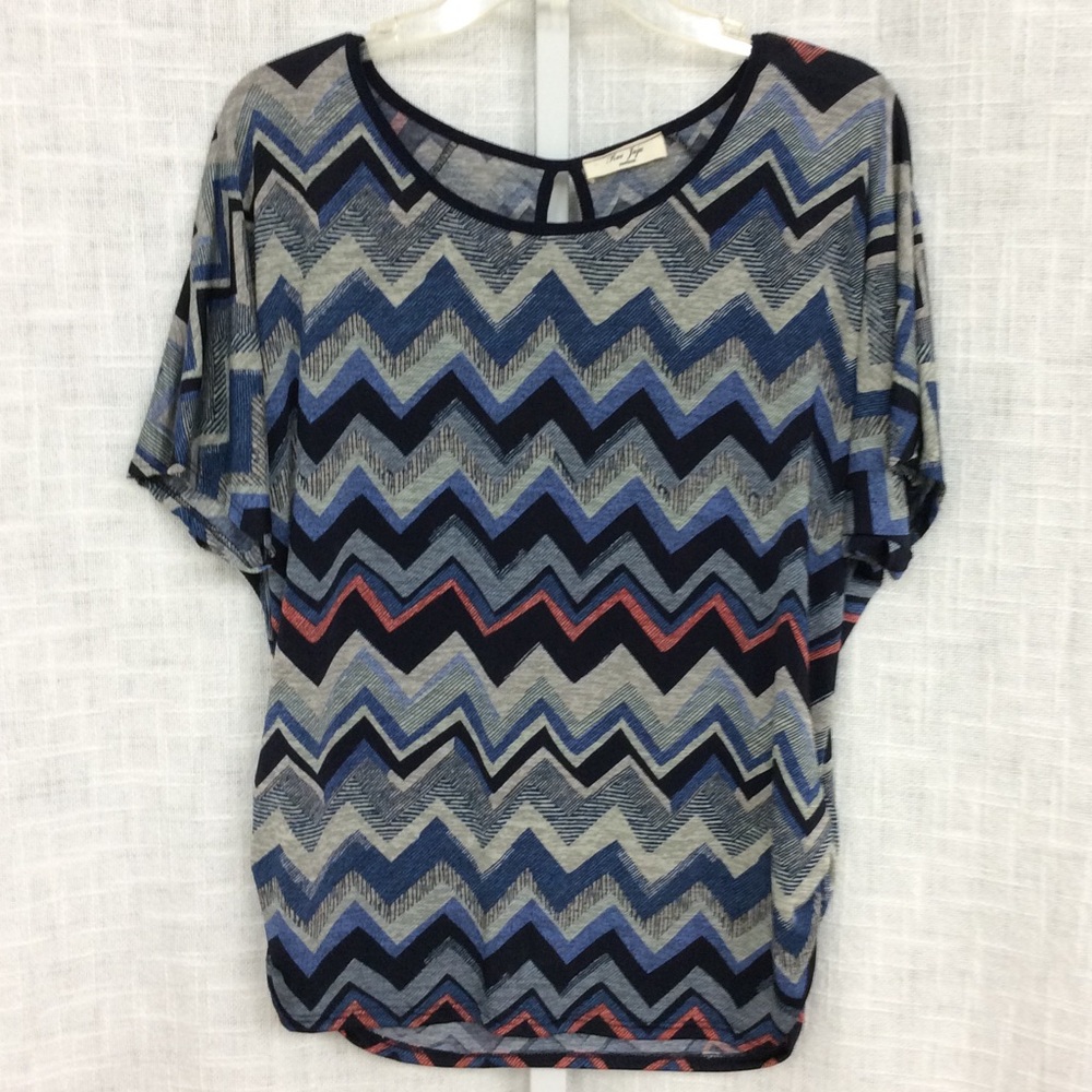Rue JuJu Medium Multicolored Slip On Top